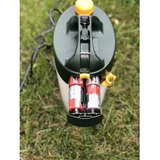 RL Flo-Master Portable Battery Powered Sprayer with Telescoping wand   555402750